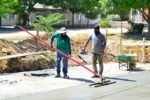 A buen ritmo avanza pavimentación en el barrio Camino Real de Santo Tomás