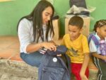 Alcaldía de Santo Tomás entrega kits escolares a la Institución Educativa Las Mercedes